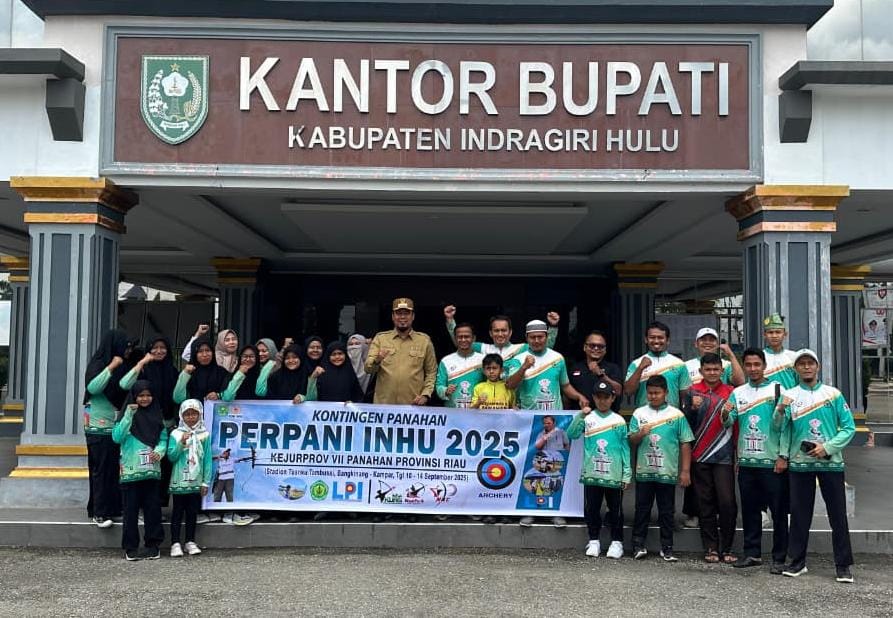 Bupati Inhu Lepas 41 Atlet, Pelatih, dan Official ke Kejurprov VII Riau