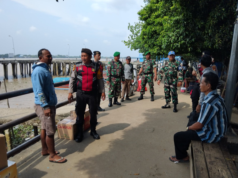 Antisipasi Gangguan Kamtibmas Jelang Pilkada 2024, Personel Kodim 0314/Inhil dan Polres Inhil Gencar Laksanakan Patroli