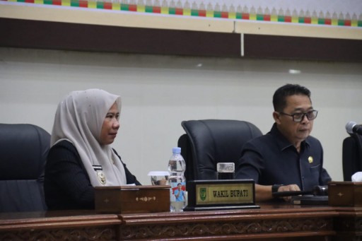 Wakil Bupati Inhil Yuliantini, Hadiri Rapat Paripurna ke-29 DPRD Inhil Masa Persidangan IV Tahun Sidang 2025