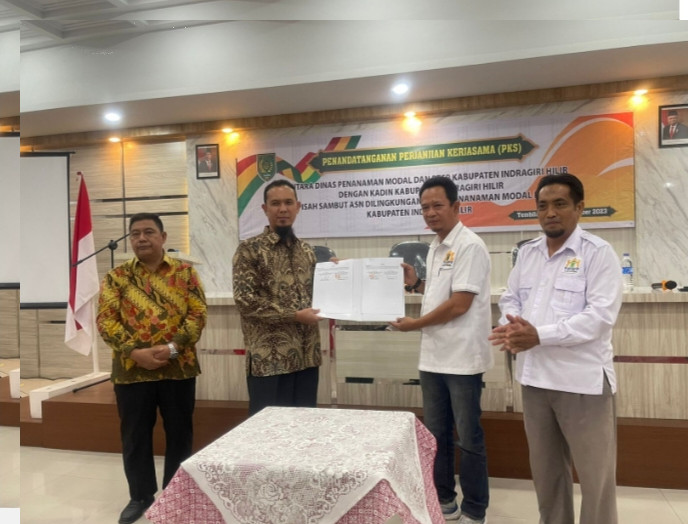 Kadin Inhil dan DPMPTSP Tandatangani MoU Perizinan Berbasis Resiko