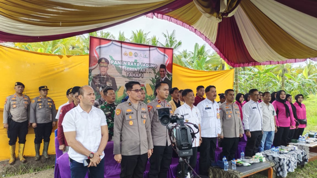 Polres Inhil Laksanakan Panen Raya Jagung Serentak Tahap 1