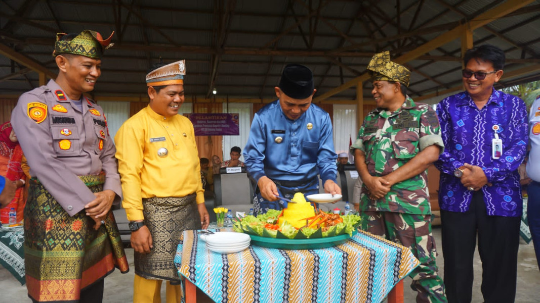 Pj Bupati Inhil Hadiri Milad ke-43 Kecamatan Batang Tuaka