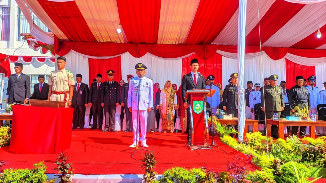 Dirgahayu HUT Kemerdekaan RI ke 80, Camat Pinggir Pimpin Langsung Upacara