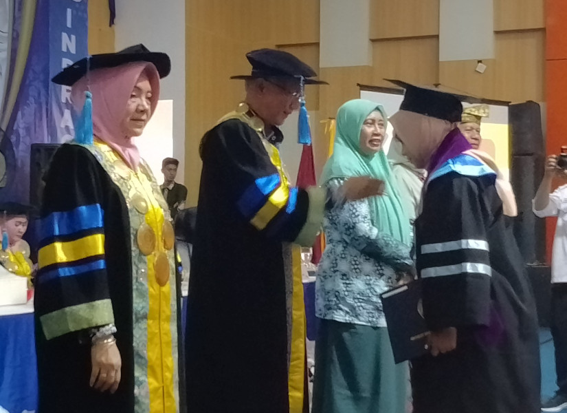 306 Mahasiswa ITB Indragiri Diwisuda