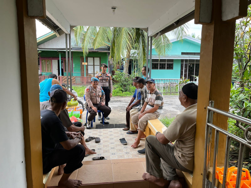 Jaga Sitkamtibmas, Personel Polsek Kuindra Giat Patroli Sambang