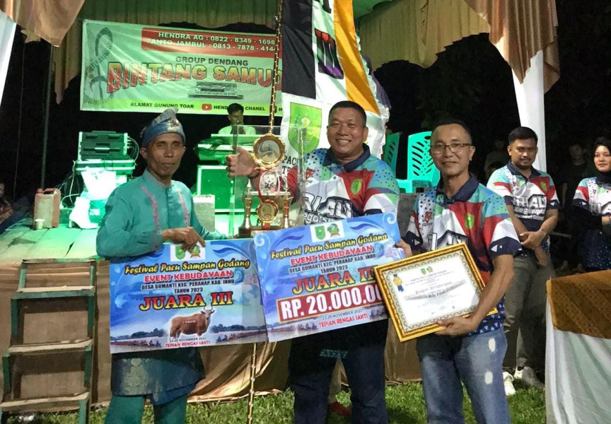 Festival Pacu Sampan Godang Desa Gumanti 2023 Resmi Ditutup, Tuah Keramat Bukit Embun Raih Juara Satu