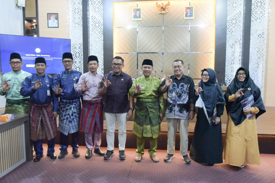 Wakil Bupati Bengkalis Terima Audiensi Penerimaan Mahasiswa Baru Pascasarjana UIR dengan Perangkat Daerah