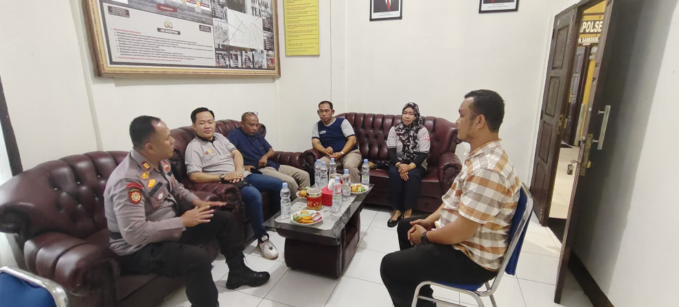 Kapolsek Tempuling Imbau Penyelenggara Pemilu Netral