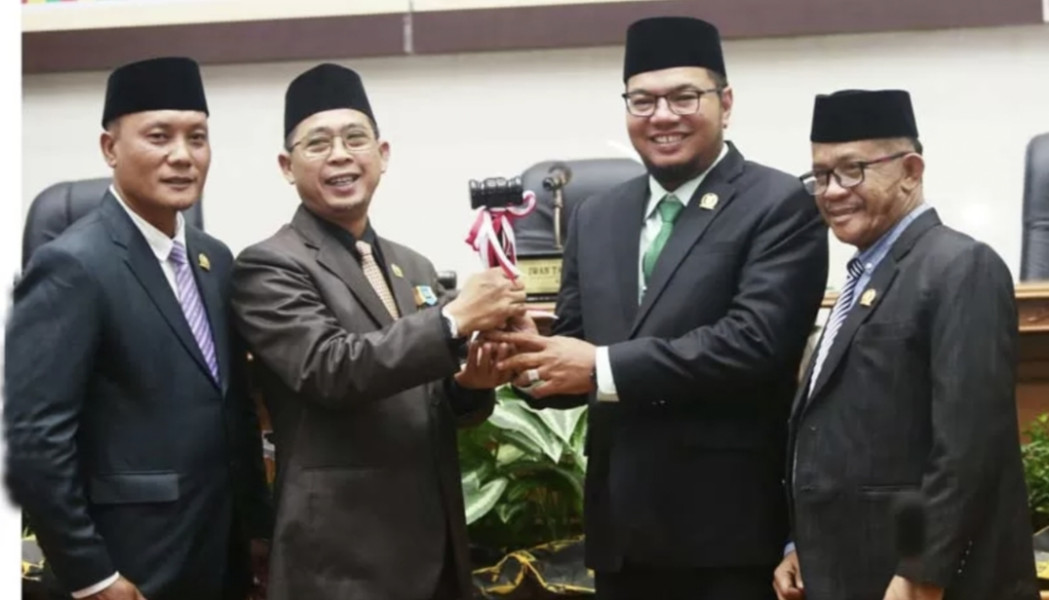 DPRD Kabupaten Indragiri Hilir Melaksanakan Pelantikan Ketua dan Wakil Ketua Periode 2024-2029