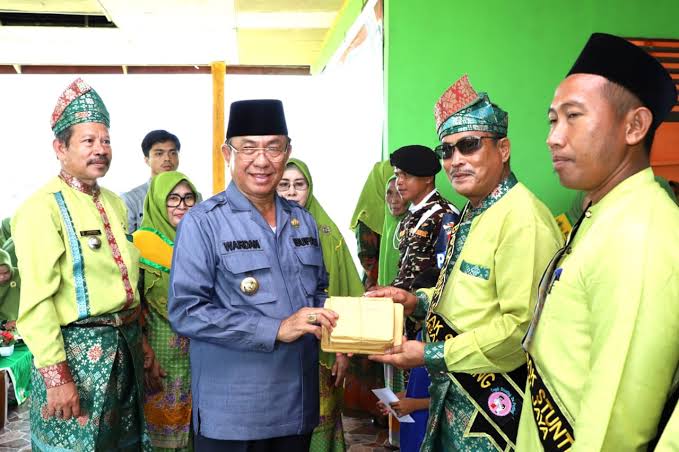 Buka Jambore Kader PKK Kecamatan Teluk Belengkong, Bupati HM Wardan Kembali Ingatkan Pentingnya Pencegahan Stunting