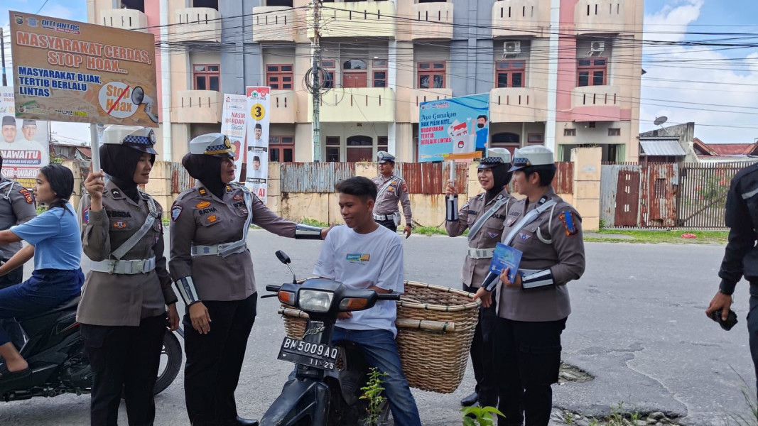 Tim Satgas Preemtif Edukasi Pengendara Agar Tertib Berkendara dan Jaga Kamtibmas