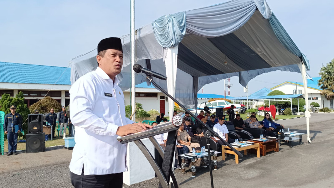 Bupati Inhu Buka Program Padat Karya Bandara Japura Rengat