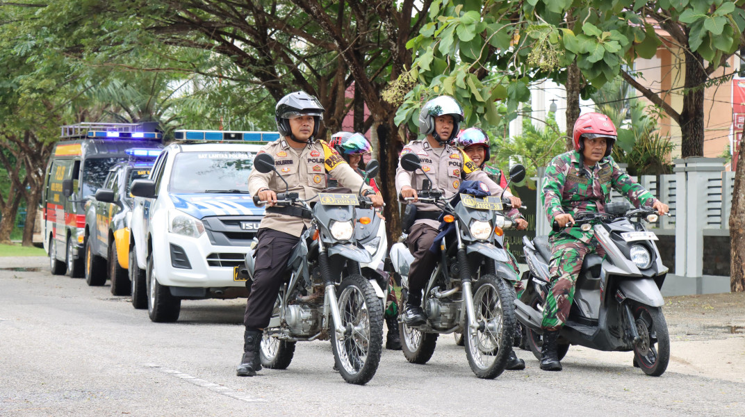 Pengamanan pelantikan Presiden,  Polres Meranti Gelar Patroli Skala Besar bersama TNI