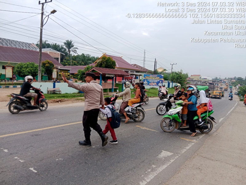 Polsek Ukui Gelar Cooling System dan Pengaturan Lalu Lintas Pasca Pilkada 2024