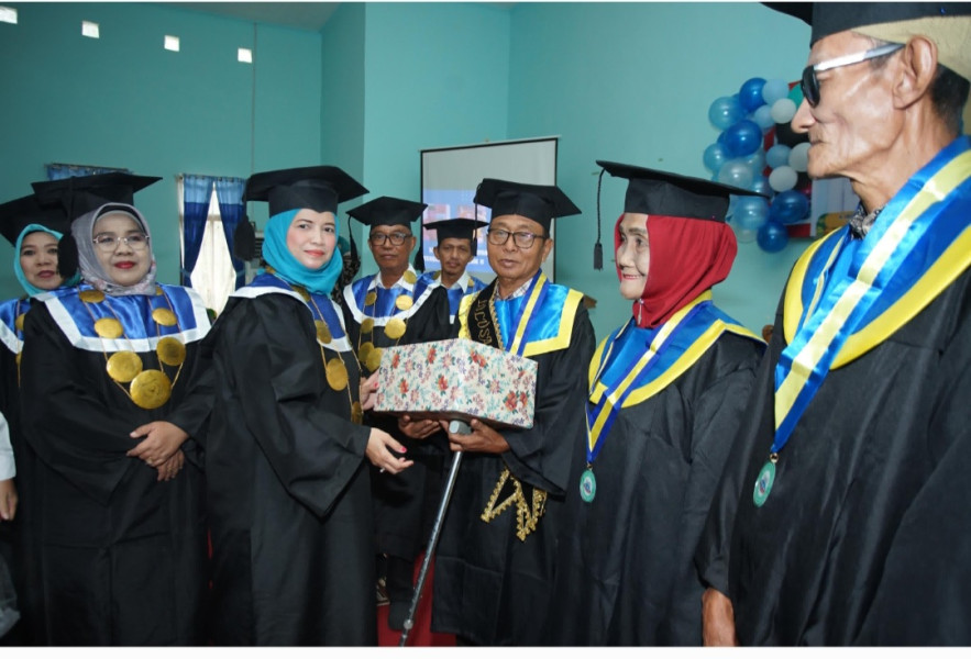 DP2KBP3A INHIL Gelar Wisuda Guna Peningkatan Kualitas Hidup Lansia