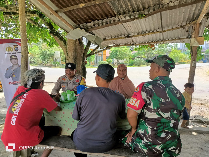 Patroli Sinergitas dan Cooling System Polri-TNI Jelang Pilkada 2024 di Wilayah Hukum Polsek Kerumutan