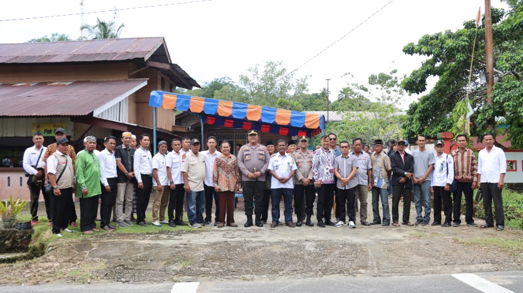 Kapolres Lingga Jalin Sinergi dengan Masyarakat Melalui Coffee Morning di Kecamatan Singkep Barat.