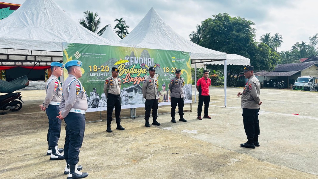 Polsek Daik Lingga Amankan Kenduri Budaya 2025: Komitmen Polri Jaga Warisan Melayu.