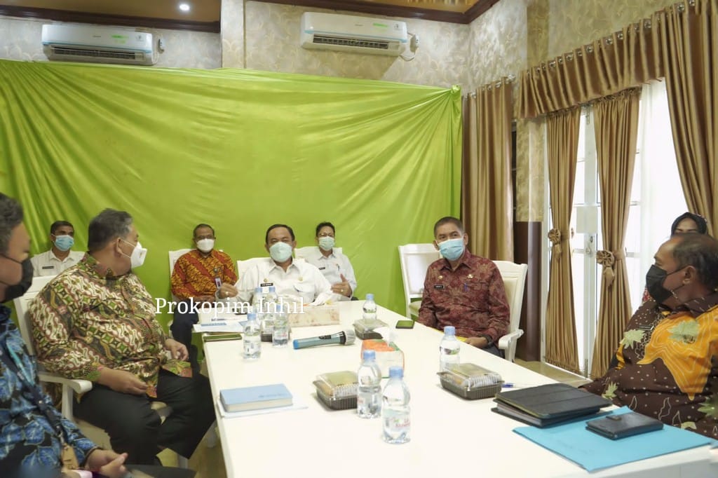 Bupati HM Wardan Ikuti Rakornas Pengendalian Inflasi 2021 bersama Presiden Jokowi