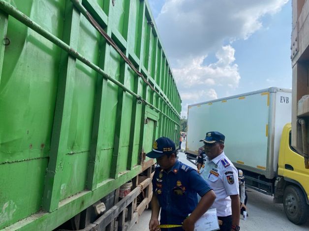 Macet Akibat Kendaraan Angkutan, Dishub Lanjutkan Razia dan Penertiban