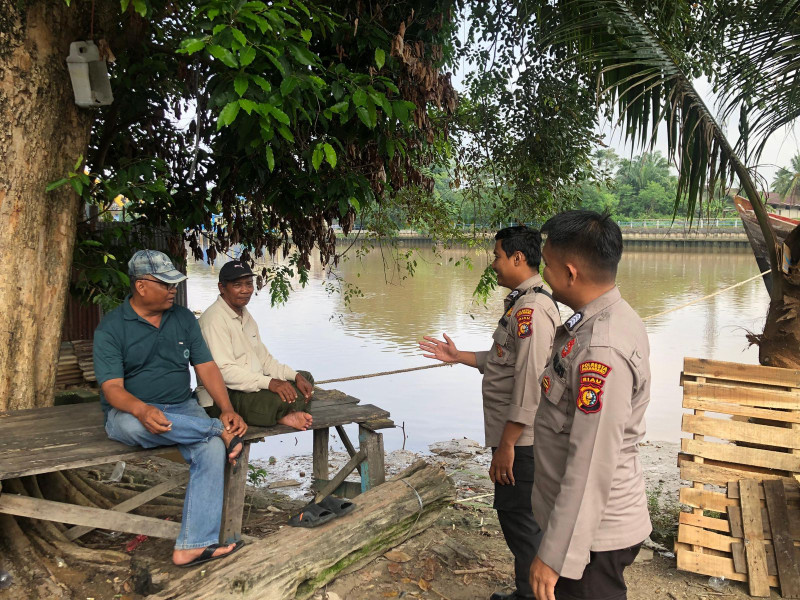 Polsek Kawasan Pelabuhan Tegaskan Netralitas dan Ajak Masyarakat Jaga Pilkada Damai