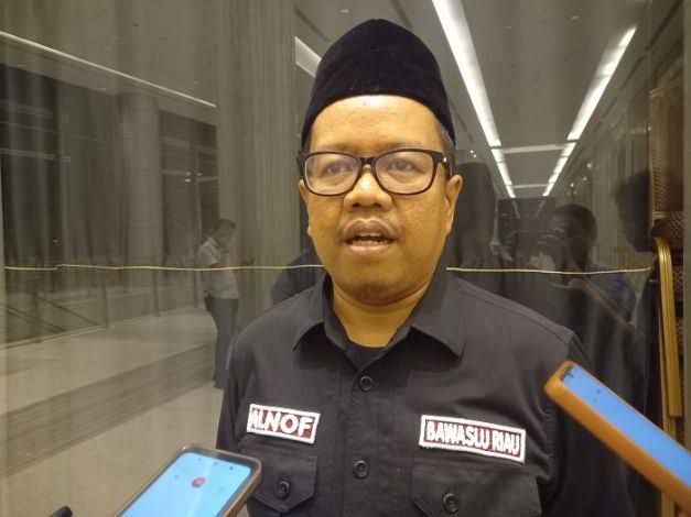 Masuki Masa Tenang, Ketua Bawaslu Riau Minta Jajajaran Tingkatkan Patroli Politik Uang