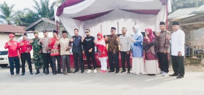 Menyambut Dirgahayu RI yang ke - 80, SMPN 03 Bathin Solapan Gelar Pawai Bersama Camat Bathin Solapan M Rusydi