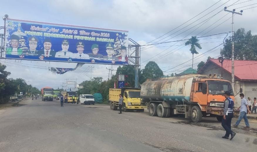 Dishub Inhu Razia di Simpang Tugu Lima Rengat, 53 Kenderaan Kena Tilang