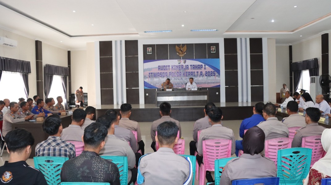 Polres Lingga Terima Kunjungan Tim Wasrik Itwasda Polda Kepri: Siap Wujudkan Tata Kelola Kepolisian yang Akuntabel.