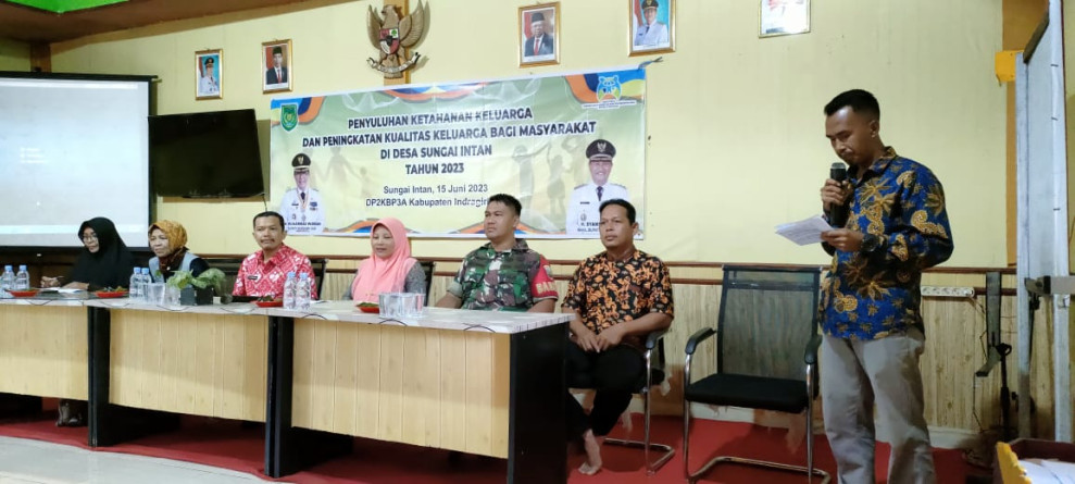 Desa Sungai Intan, DP2KBP3A Inhil Laksanakan Penyuluhan Ketahanan Keluarga dan Peningkatan Kualitas Keluarga Bagi Masyarakat