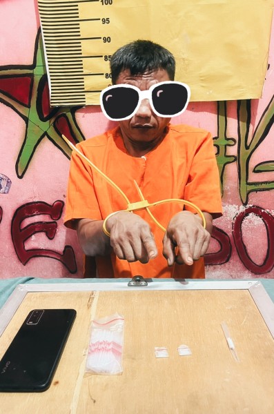 Tim Opsnal Satresnarkoba Ringkus Pengedar Sabu di Bathin Solapan, Barang Bukti 0,52 Gram Diamankan