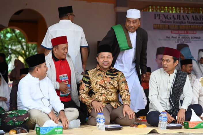 Di Hadapan Ribuan Warga Kuansing, Abdul Wahid Minta Restu Maju Pilgub Riau