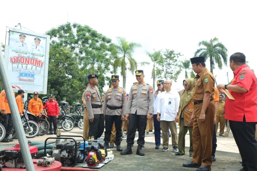 Bergandengan Tangan Tanggulangi Karhutla, Kapolres Inhu Bersama Forkopimda Apel Siaga