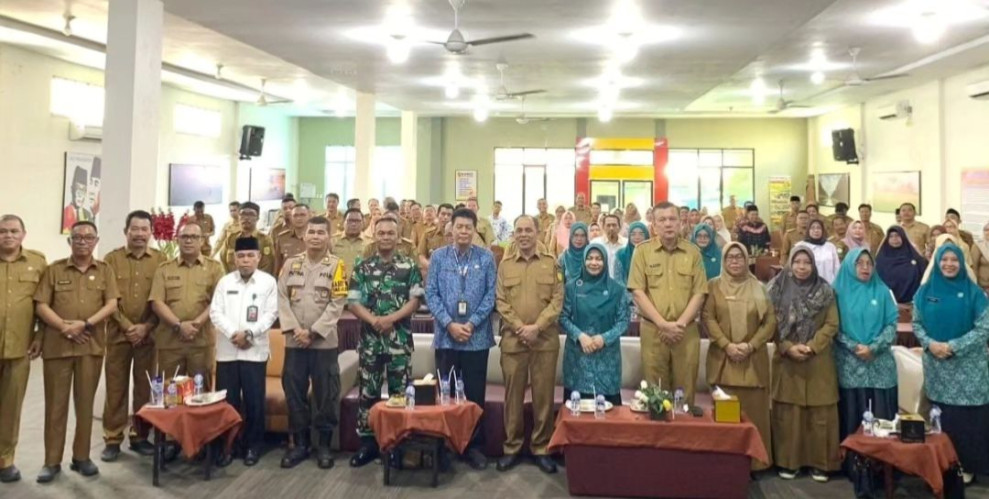 Upaya Percepatan Penurunan Stunting, Pj Bupati Inhil DP2KBP3A Inhil dan Stakeholder Lainnya Teken Komitmen Bersama