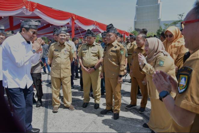 Dukung Semangat Anti Korupsi, Bupati Bengkalis Hadiri Roadshow Bus KPK RI