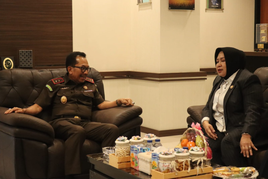 Kajati Riau Terima Kunjungan Tim Komisi Kejaksaan RI