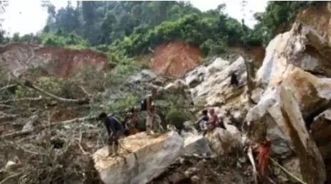 Tambang Emas di Solok Longsor, 15 Orang Tewas