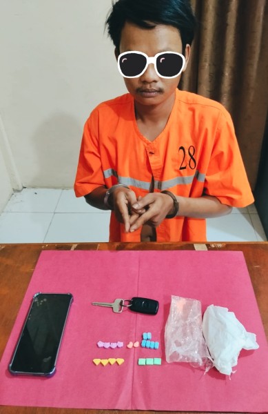 Polisi Bengkalis Amankan Mobil Avanza Berisi Ekstasi, Satu Orang Jadi Tersangka