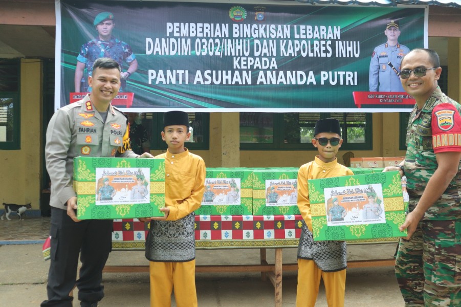 Dandim 0302/Inhu dan Kapolres Inhu Serahkan Bingkisan ke Panti Asuhan Ananda Putri Pasir Kemilu Rengat