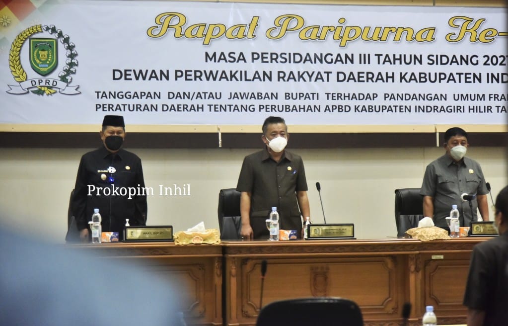 Wabup Inhil Sampaikan Tanggapan Bupati Terhadap Pandangan Umum Fraksi