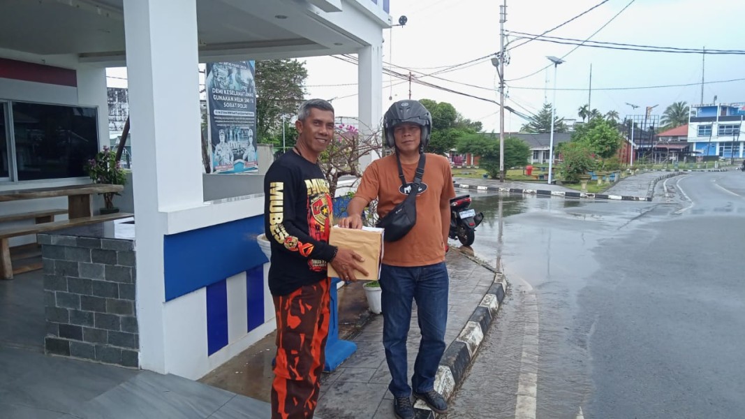 Peduli Sesama, Pemuda Pancasila Lingga Turun ke Jalan Bantu Korban Bencana Sumatra.