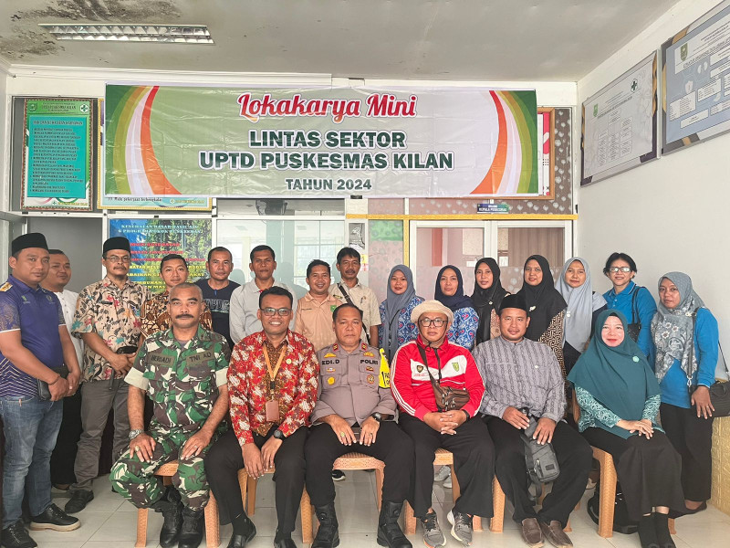 Kapolsek Batang Cenaku Ajak Kades dan Warga Kembali Rukun Pasca Pilkada