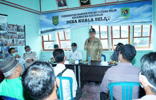 Kunker ke Kuala Selat Bupati InhIl Tinjau Abrasi