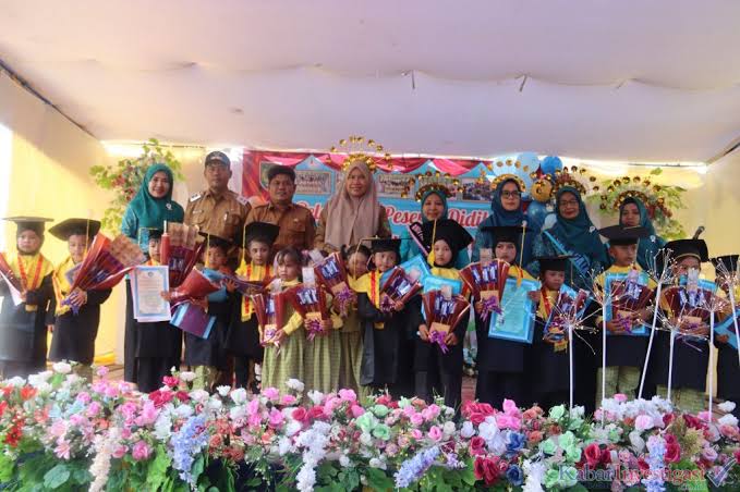 Wakil Bupati Yuliantini Kunjungi Desa Kuala Sebatu: Tegaskan Komitmen Bangun Inhil dari Desa