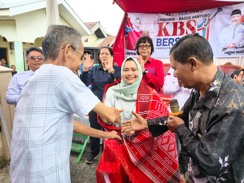 Kampanye di RW 05 Kelurahaan Batang Sarosa Meledak, 90% Warga Dukung Kasmarni Dua Priode