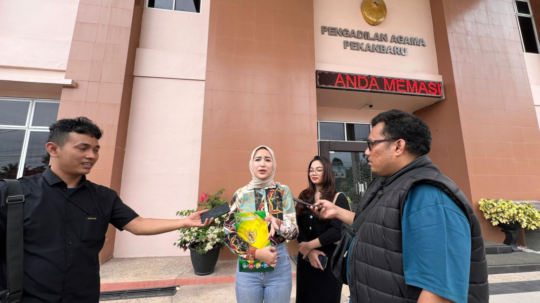 Putusan Sidang Hak Asuh Anak Ditunda, Nurselfiana Adukan Nasib ke Mahkamah Agung dan Komnas HAM