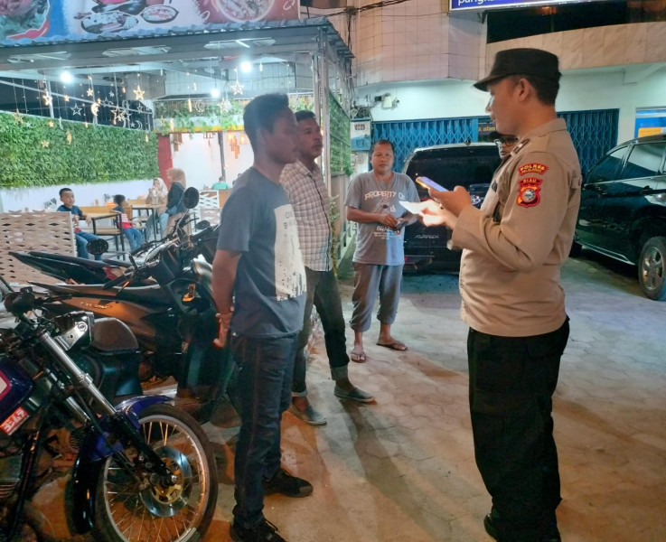 Polsek Pangkalan Kerinci Tingkatkan Kegiatan Rutin Patroli untuk Antisipasi Kejahatan C3