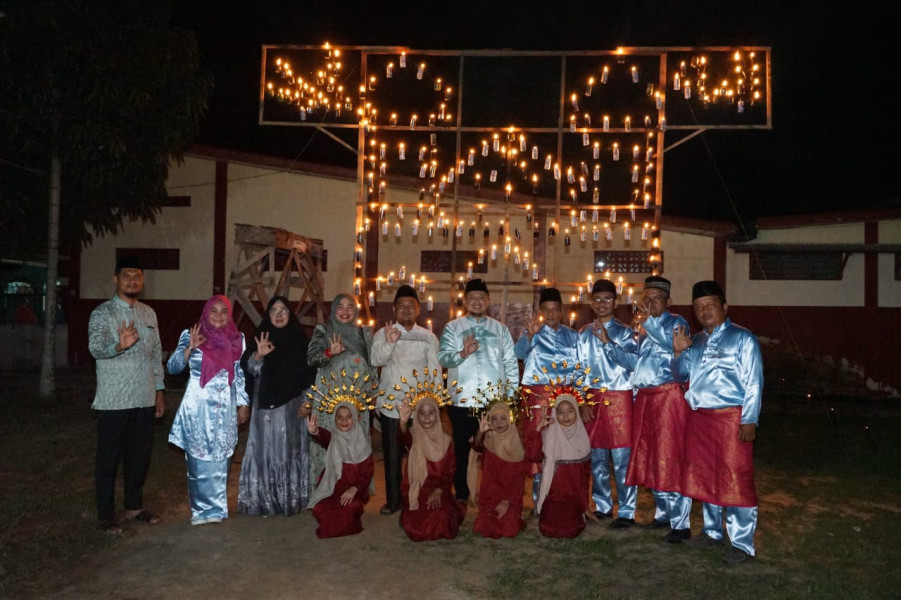 Perlombaa Lampu Colok Tingkat Kelurahan Duri Timur