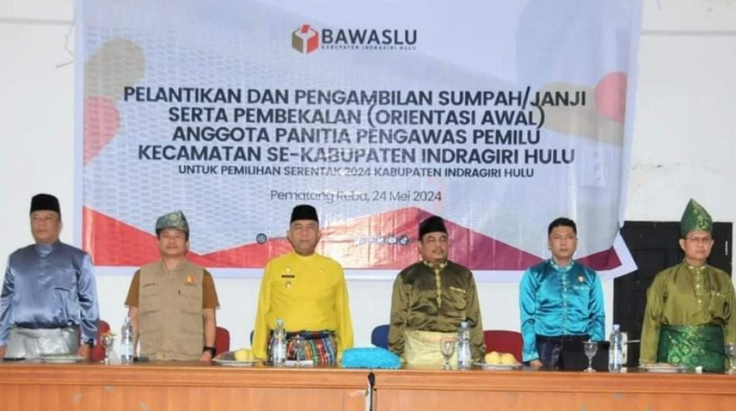 Wabup Junaidi Hadiri Pelantikan Panwascam Pemilukada 2024