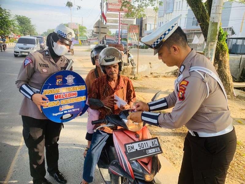 Kasat Lantas Polresta Pekanbaru Ajak Masyarakat Dukung Pilkada Damai 2024